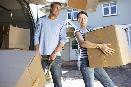 Planning your move with man and van in Earls Court